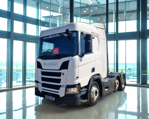 Side Profile – Passenger Side – Scania R450