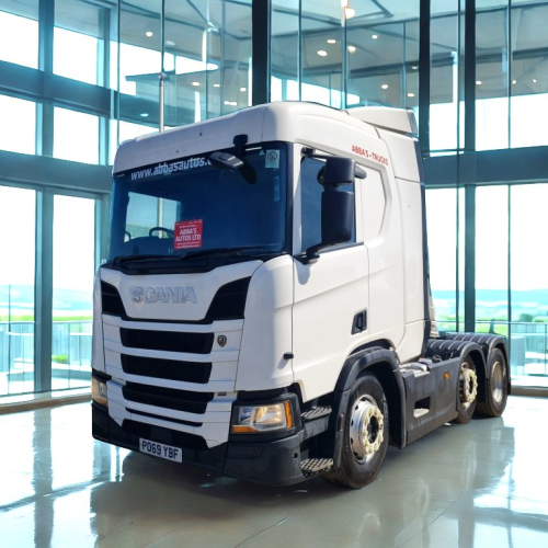 Side Profile – Passenger Side – Scania R450